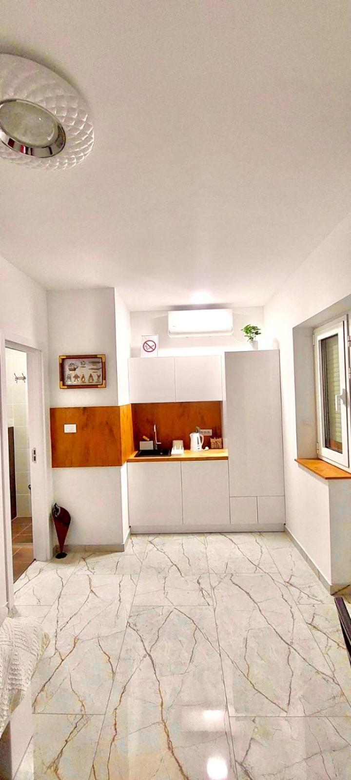 Apartmani Happy House Surčin Exterior foto